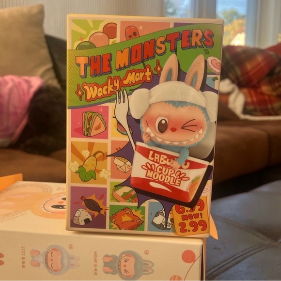 LaBubu Pop Mart The Monsters Wacky Mart Cup Noodle figure New in Box - Picture 2 of 7